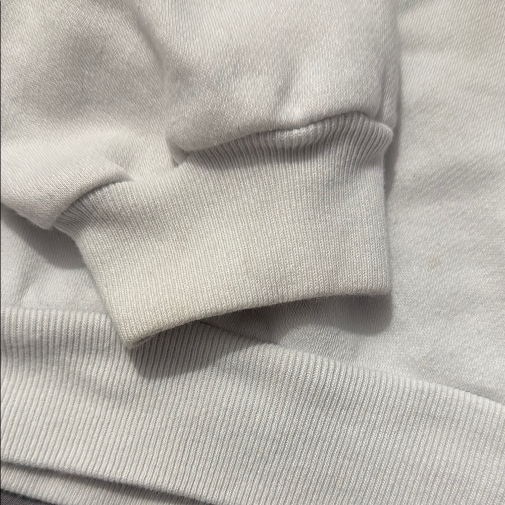 GAP Barbie White Sweatshirt size medium 8/9 - Picture 4 of 13